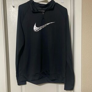 Nike light weight athletic jacket/top!